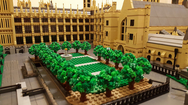 lego-palace-of-westminster-10