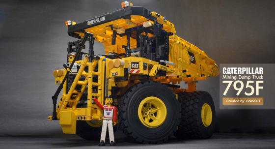 mo-hinh-lego-technic-xe-tai-cho-quang-khong-lo-caterpillar-795f-02