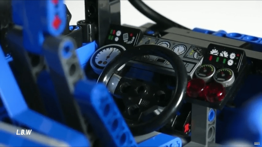 LEGO Technic Bus