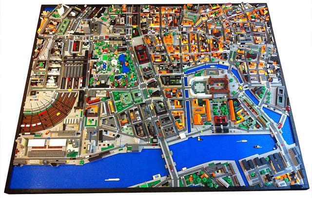 Thăm quan Copenhagen qua mô hình LEGO siêu nhỏ