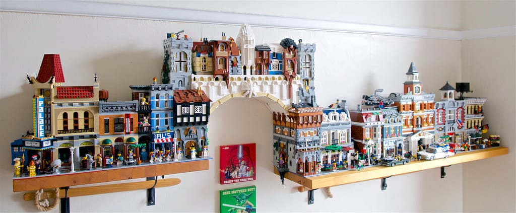Tại sao người lớn chơi LEGO?
