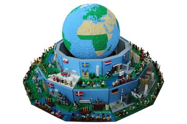 Vòng quanh thế giới với LEGO