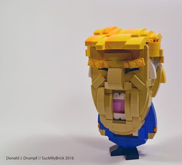 Ngài Donald Drumpf tranh cử tổng thống ở thế giới LEGO