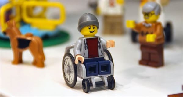 LEGO hướng tới những giá trị nhân văn